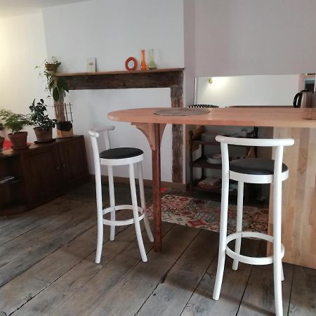 Studio Cosy Uzerche Luaran gambar